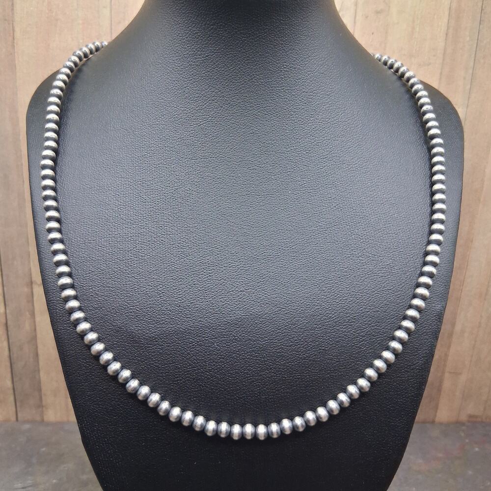 Sterling Silver 4mm Navajo Pearl Necklace Hand-Strung 18-22in Southwestern